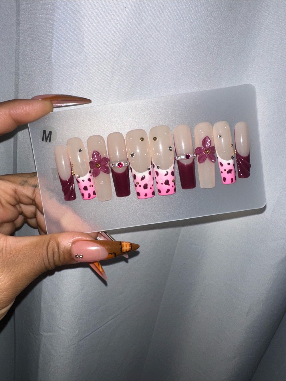 Chic Pink & Burgundy Floral Accent Press-On Nails